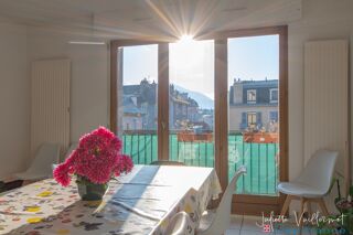  Duplex/triplex à vendre 4 pièces 144 m²