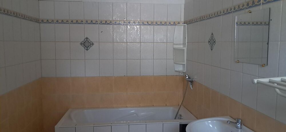Location Appartement LES ABYMES ? T3 Meublé avec balcon Les abymes