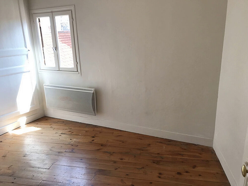 Location Appartement F2 - AVENUE CARNOT Clermont ferrand