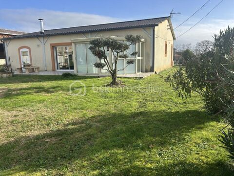   MAISON PLAIN PIED - 2 GRANDES CHAMBRES (POSS. 3) - VERANDA - GARAGE - JARDIN Maison - 4 pi�ce(s) - 146 m�