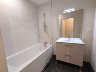  Appartement � louer 2 pi�ces 78 m�