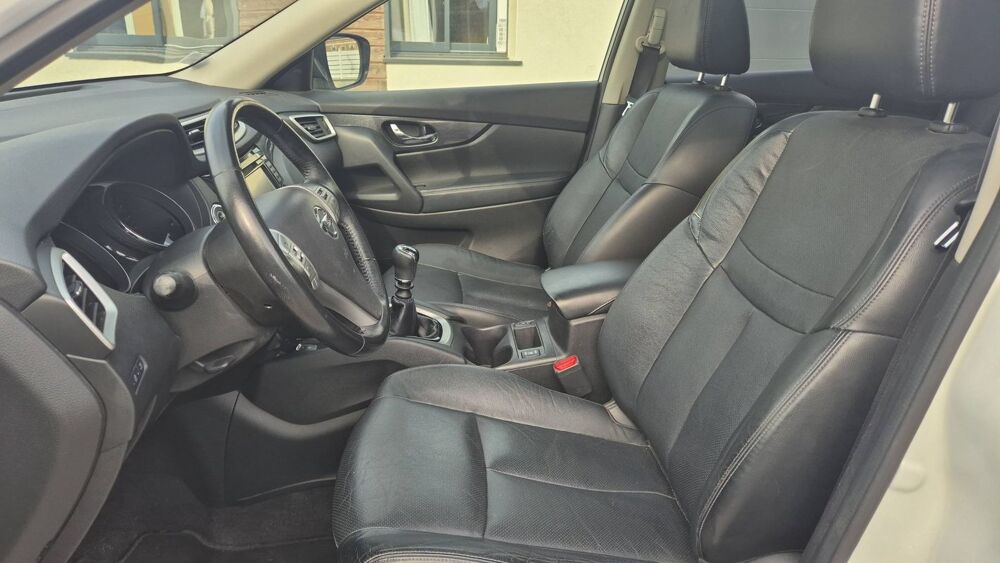 X-Trail 1.6 dCi 130 Tekna - Toit ouvrant 2016 occasion 80000 Amiens