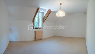  Maison  vendre 6 pices 110 m