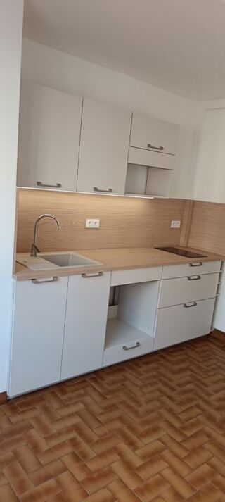  Appartement à louer 2 pièces 55 m²