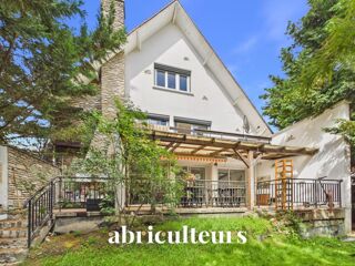  Maison à vendre 10 pièces 263 m²