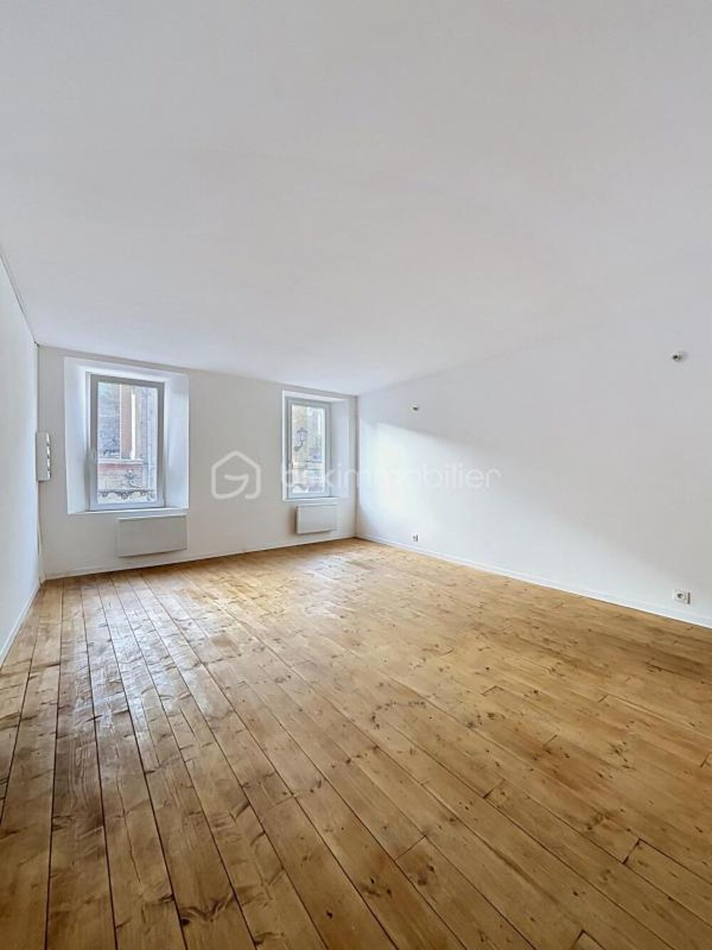 Maison mitoyenne rénovée 98m2 - Jaulgonne