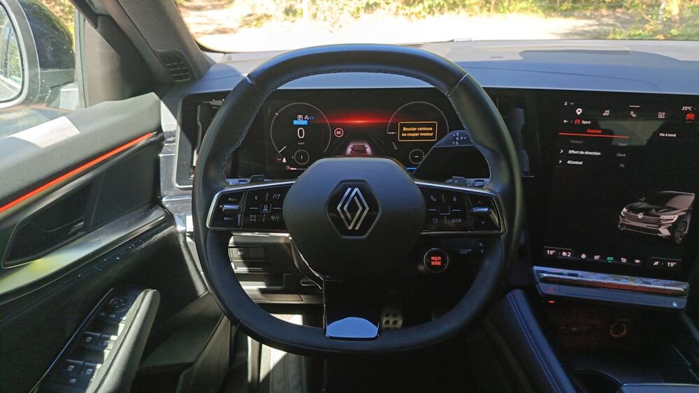 Austral I 1.2 DIG-T 200 Hybrid 2WD Xtronic Iconic Esprit Alpine 2023 occasion 71200 Saint Sernin Du Bois
