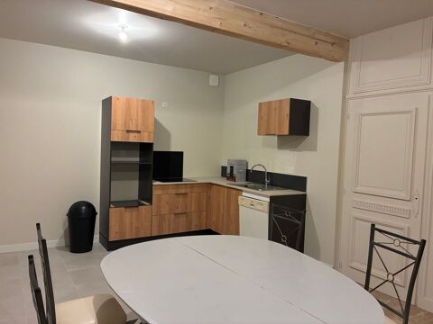   Appartement de 166m2 � louer sur Savigny Appartement - 6 pi�ce(s) - 166 m�