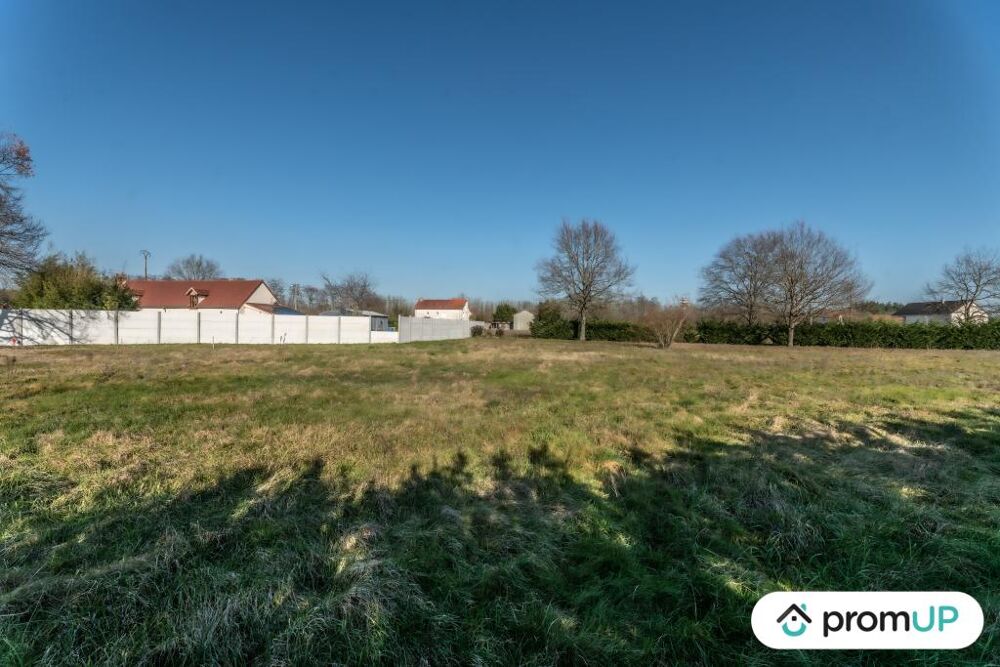 Vente Terrain Terrain constructible de 702 m2  Vierzon Vierzon