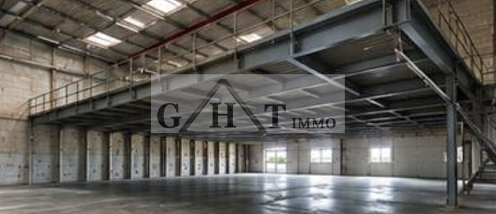   A LOUER 3800 M² ENTREPOT + BUREAUX  A  AMILLY 