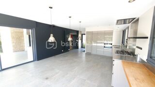  Maison � vendre 10 pi�ces 210 m�