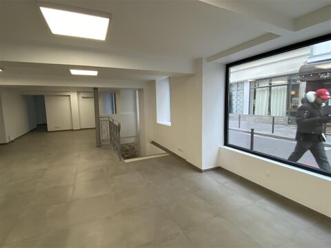 A proximit&eacute; de la place de la bastille 1280001 75012 Paris