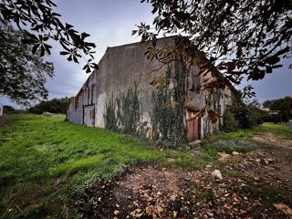  Remise / Grange � vendre 1 pi�ce 180 m�
