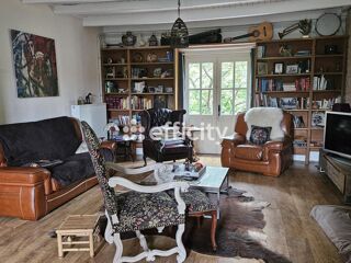  Maison � vendre 9 pi�ces 245 m�