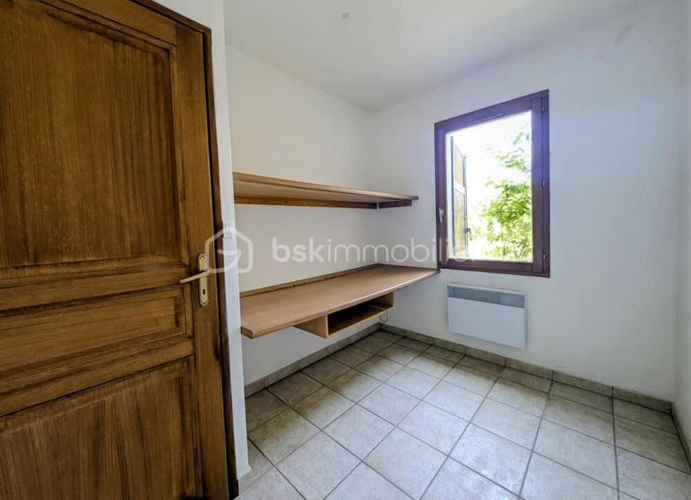 VILLA DE 165 M² SUR 4550M² DE TERRAIN DIVISIBLE A ST JEAN DE LA BLAQUIERE 34700
