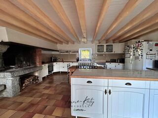  Maison � vendre 8 pi�ces 243 m�