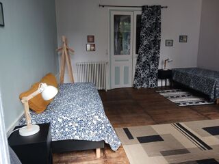  Appartement à louer 3 pièces 120 m²