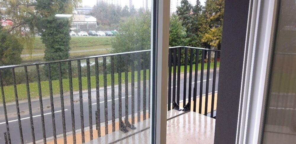 Studio avec balcon à VALENCIENNES