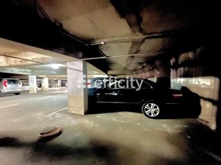  Parking / Garage  vendre 14 m