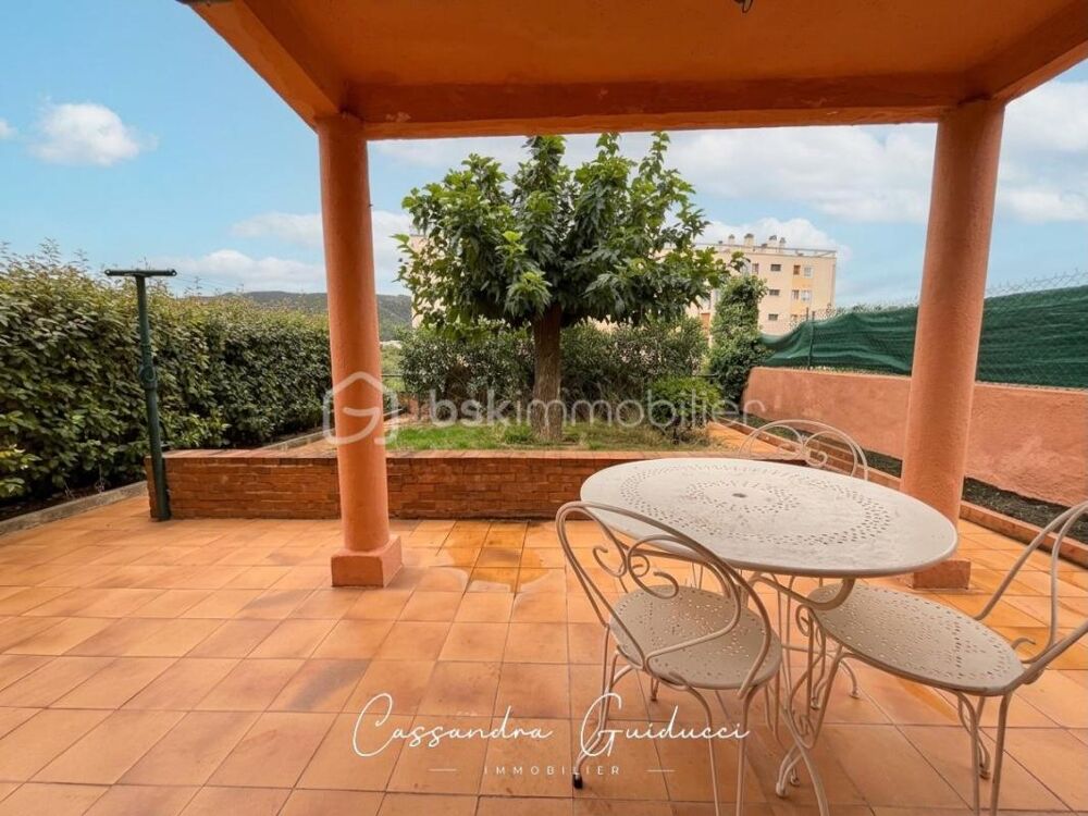 Vente Maison Maison de type 4 avec jardin et garage en fond d'impasse Marseille 11