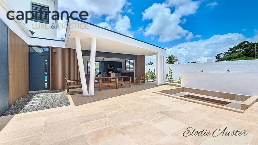 Vente Villa Villa d'architecte T5 moderne et meublée avec piscine Port louis