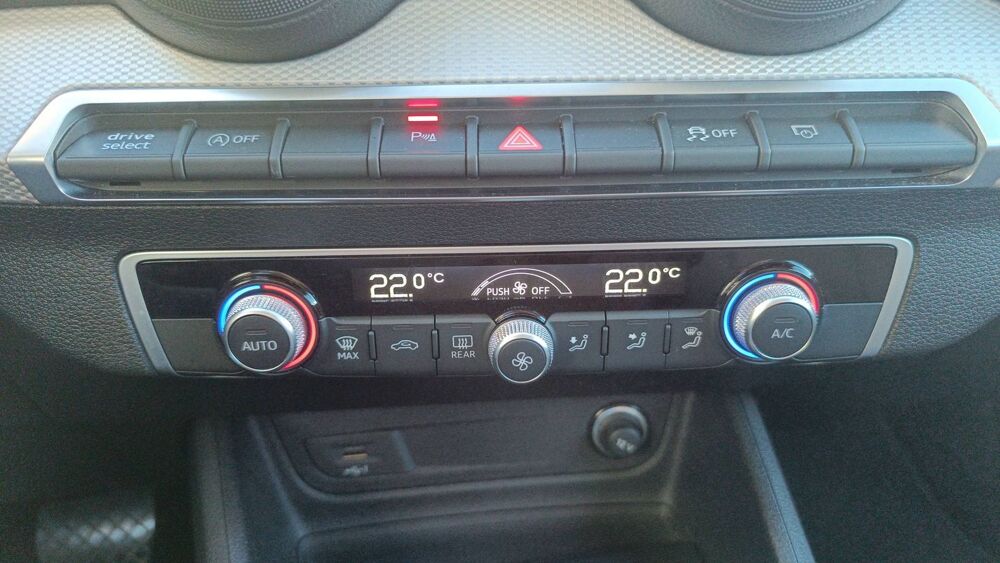 Q2 30 TDI 116 S-Tronic 7 Business Line 2022 occasion 30130 Pont Saint Esprit