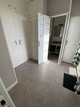  Immeuble à vendre 5 pièces 131 m²