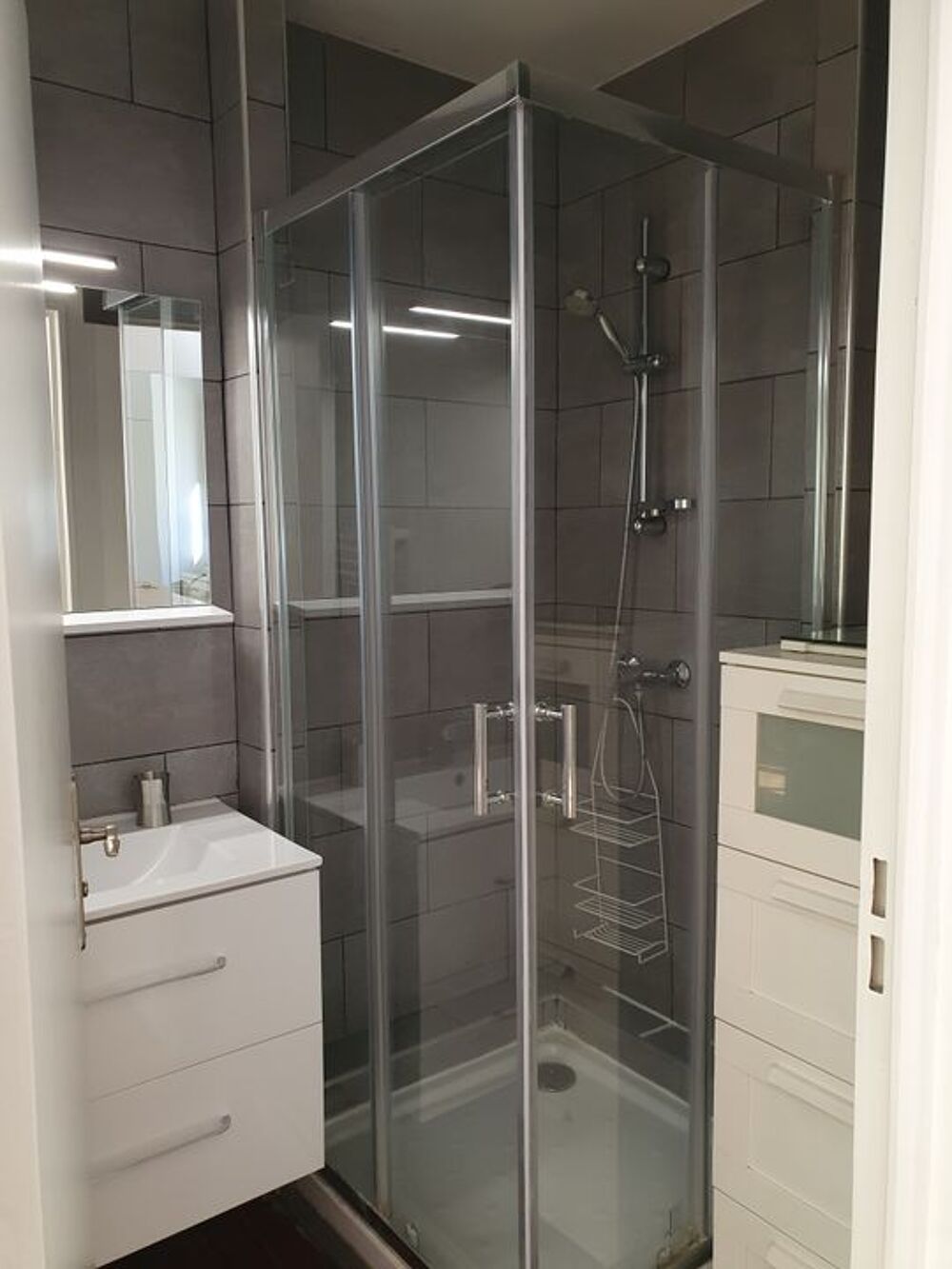 Location Appartement Studio de 28m2 à louer sur Paris 12 Paris 12