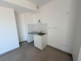  Appartement à louer 3 pièces 62 m²