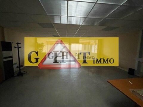 A LOUER ENTREPOT DE 101 M&sup2; &Agrave; NEUILLY S/ MARNE 1683 93330 Neuilly sur marne