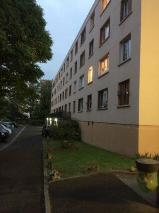  Appartement à louer 3 pièces 55 m² Vitry sur seine