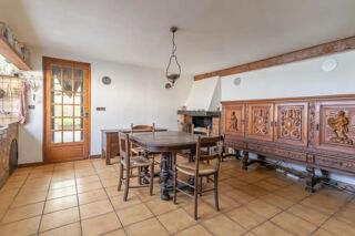  Propriété/château à vendre 4 pièces 127 m²