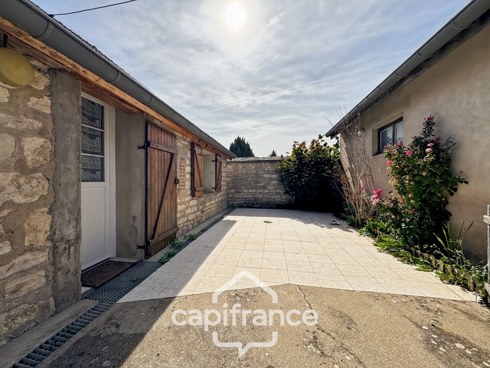 Vente Maison Maison en pierre de 1865 – 3 chambres, garage et jardin : une belle opportunité à Bey Chalon sur saone
