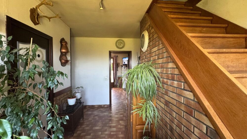 Maison 5 pièce(s) 115 m2 sous-sol complet