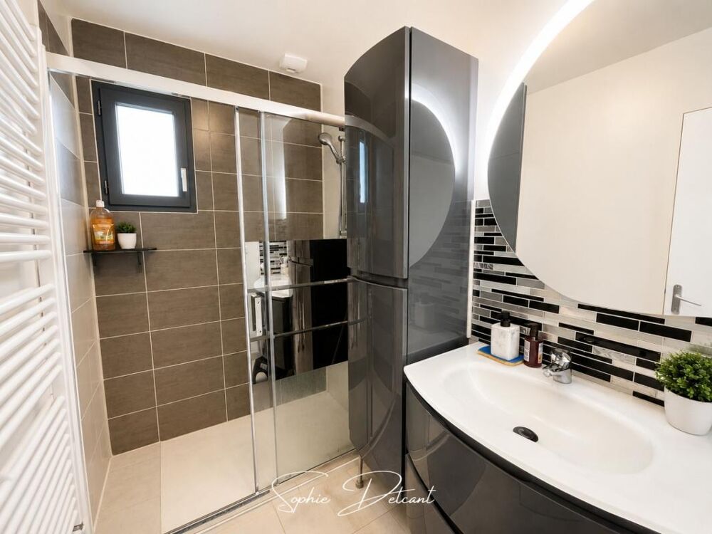 Vente Maison Maison à vendre 4 pièces NEUVY LE ROI (37) 22 minutes de Tours Nord Neuvy le roi