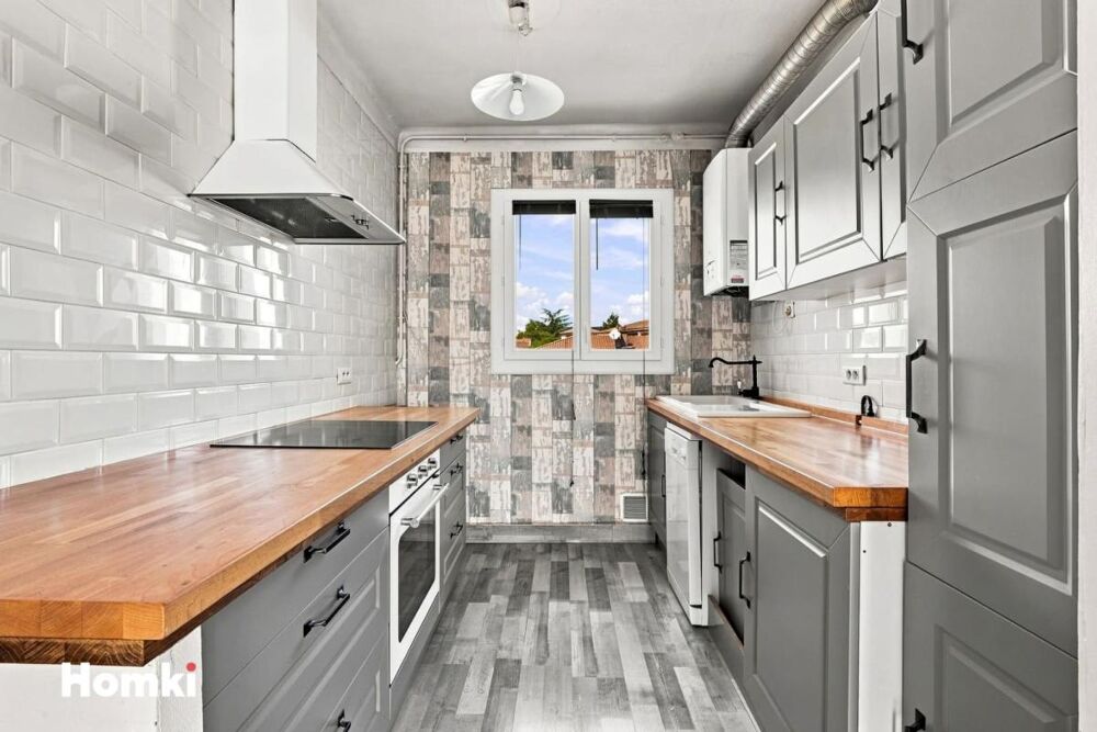 Vente Appartement Appartement T4 de 80 m² à Béziers 34500, Rue Ferdinand de Lesseps Beziers