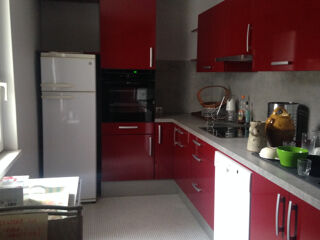 Appartement à louer 4 pièces 80 m²