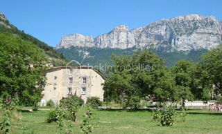  Maison � vendre 15 + pi�ces 700 m�