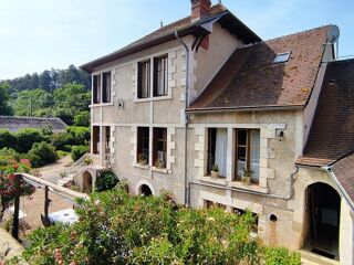  Proprit/chteau  vendre 8 pices 200 m