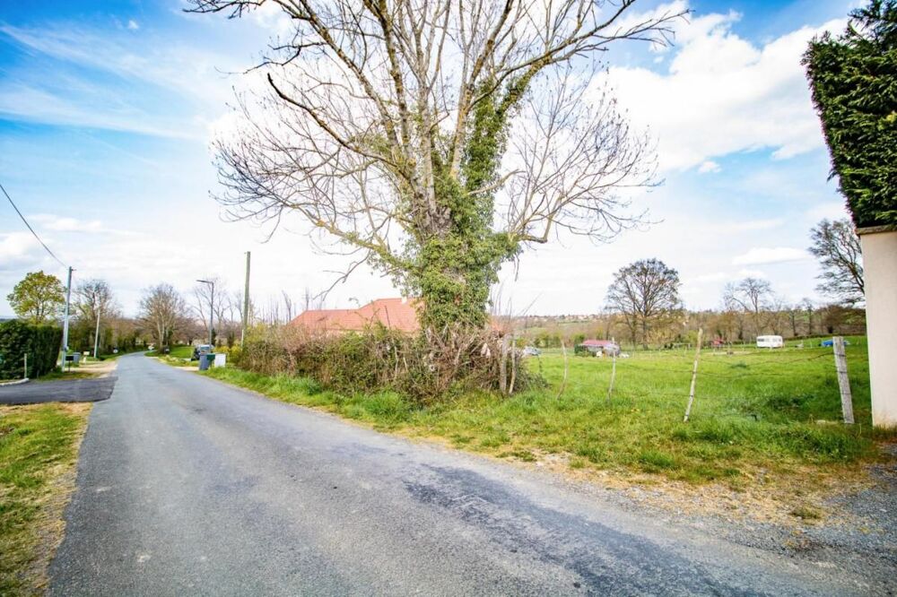 Vente Terrain Terrain constructible 2241 m² Saint genest