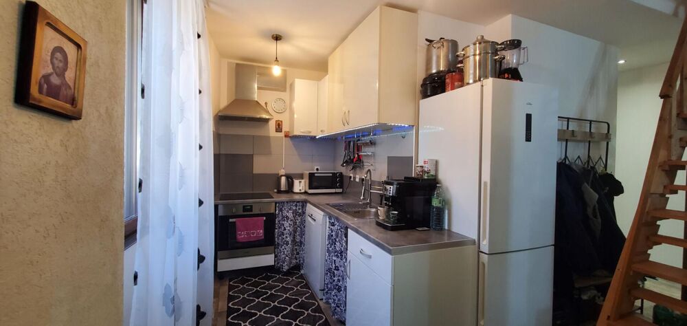 Lots de deux appartements + cave au sein d'une copropriété