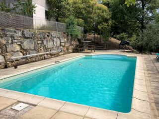  Maison  vendre 8 pices 170 m