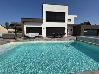  Villa à vendre 6 pièces 225 m²