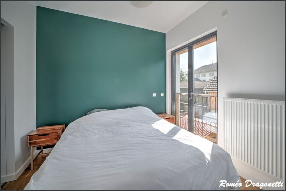 à vendre  Duplex/triplex Prévessin-Moëns (01280)