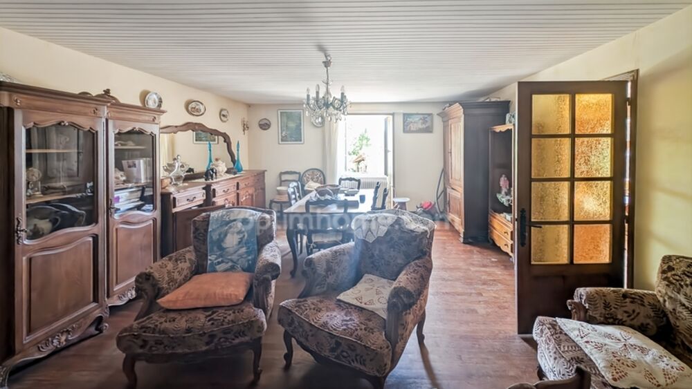 Propriété 6 chambres, nombreuses dépendances, terrain1 hectare 3 SAVIGNAC LEDRIER (24)