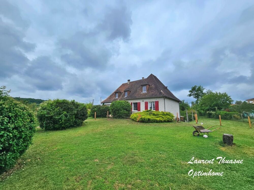 Maison 6 pièces 5 chambres 175 m² avec gîtes