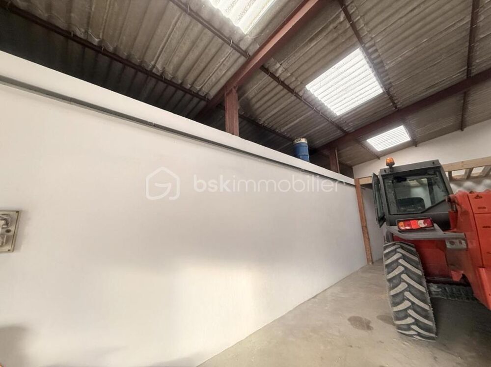 Vente Parking/Garage GARAGE XXL 90 m² + MEZZANINE – IDÉAL CAMPING-CAR / BATEAU – RARE Notre dame de monts