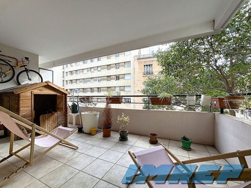 Appartement T4 90m2 traversant avec terrasses 13004/ 13005