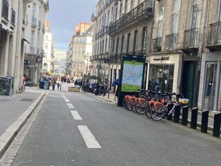   44000 NANTES - BAIL A CEDER 92 M² QUARTIER RACINE Nantes