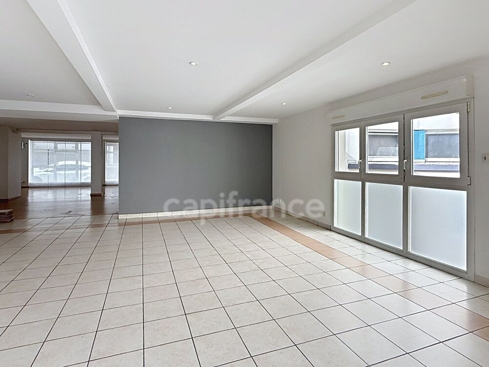BREST  TRÈS BEL APPARTEMENT DE 176,55 M² CARREZ  TRAMWAY AU PIED